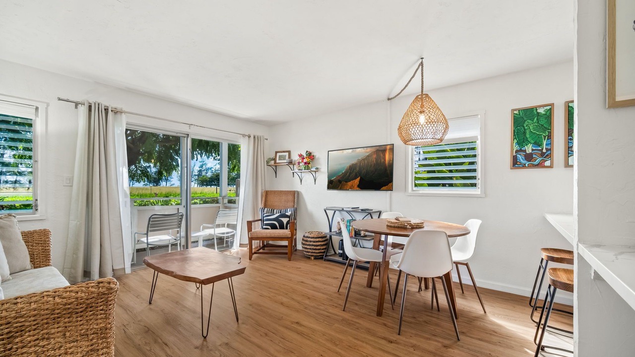 Photo of Livingroom in Wailua