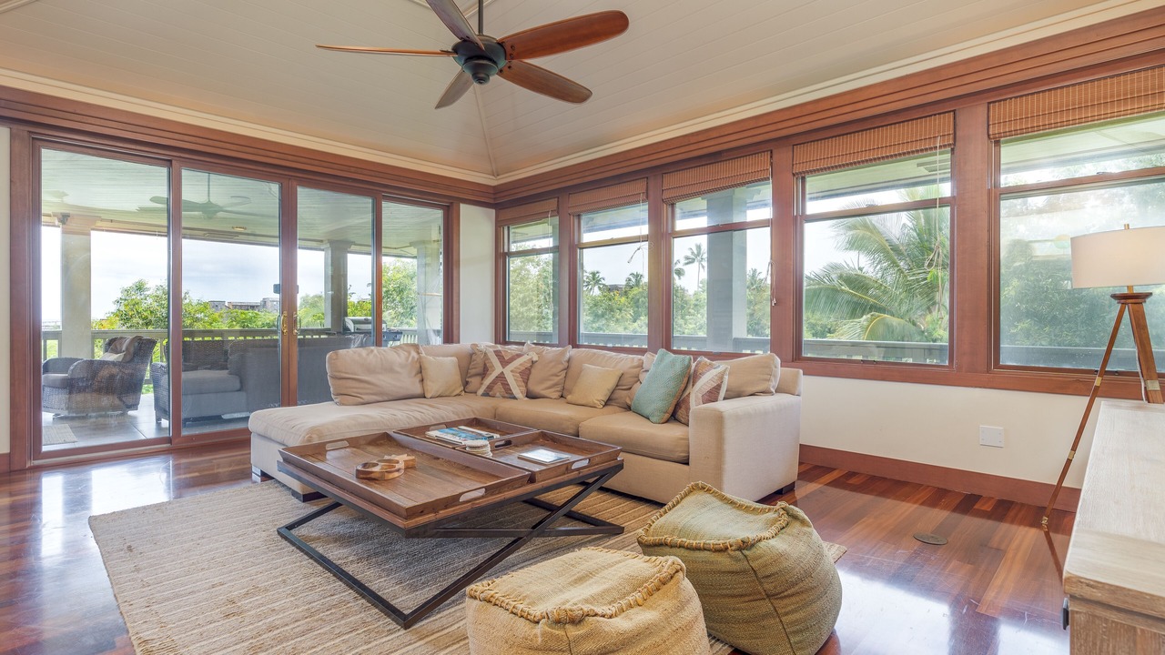 Photo of Livingroom in Princeville