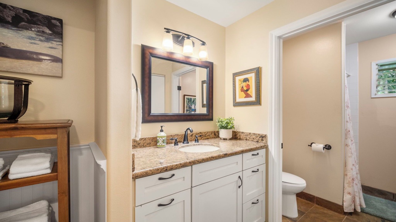 Photo of Bathroom in Poipu