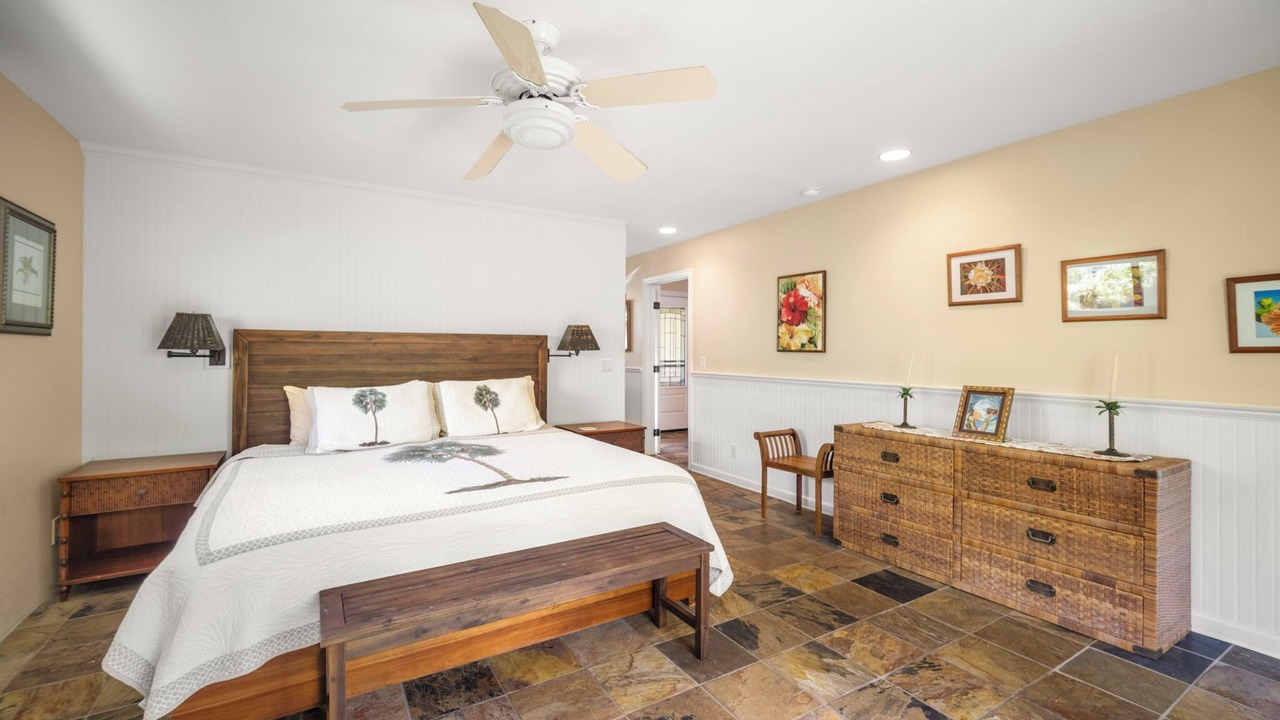 Photo of Bedroom in Poipu