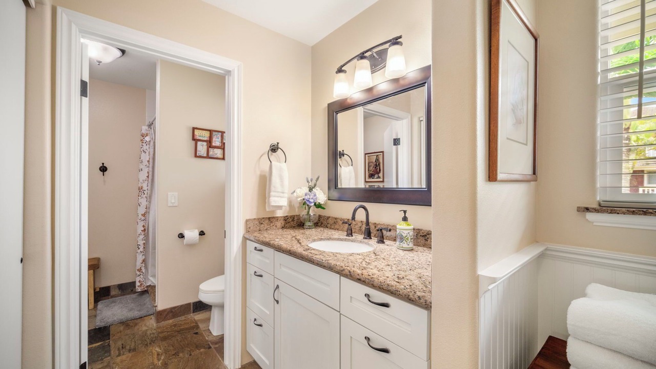 Photo of Bathroom in Poipu