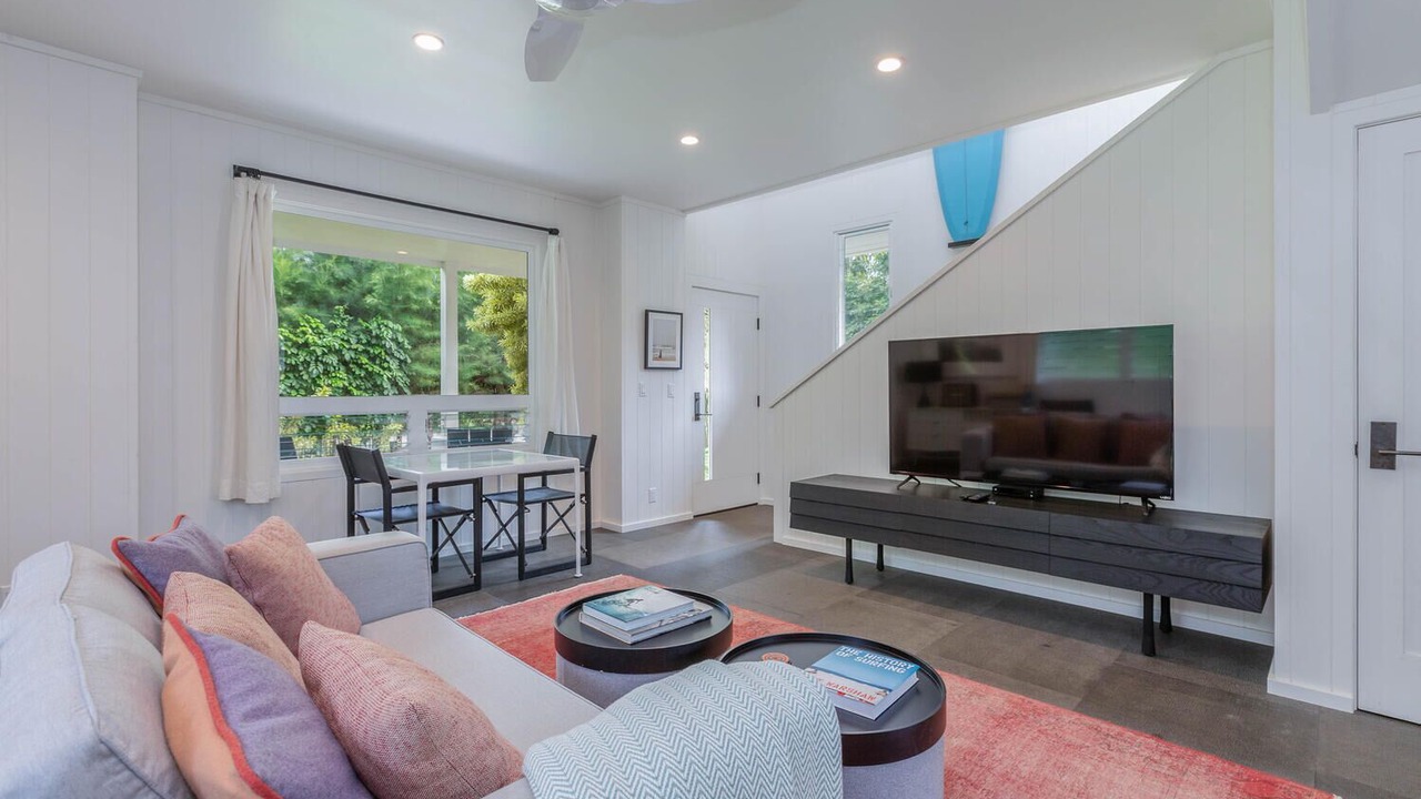 Photo of Livingroom in Hanalei