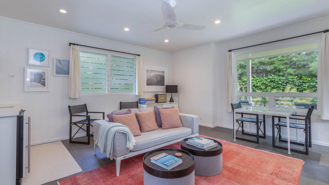 Photo of Livingroom in Hanalei