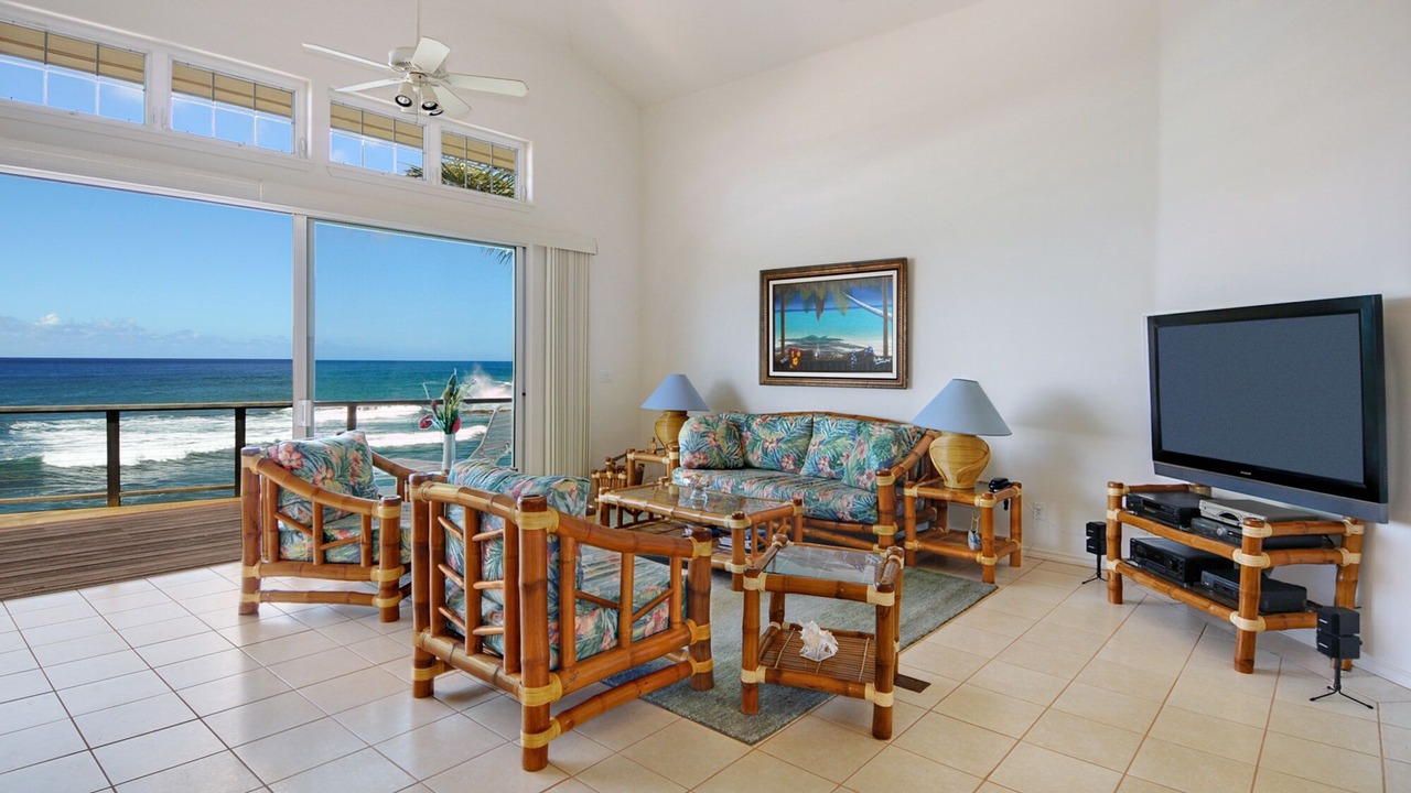 Photo of Bedroom in Poipu