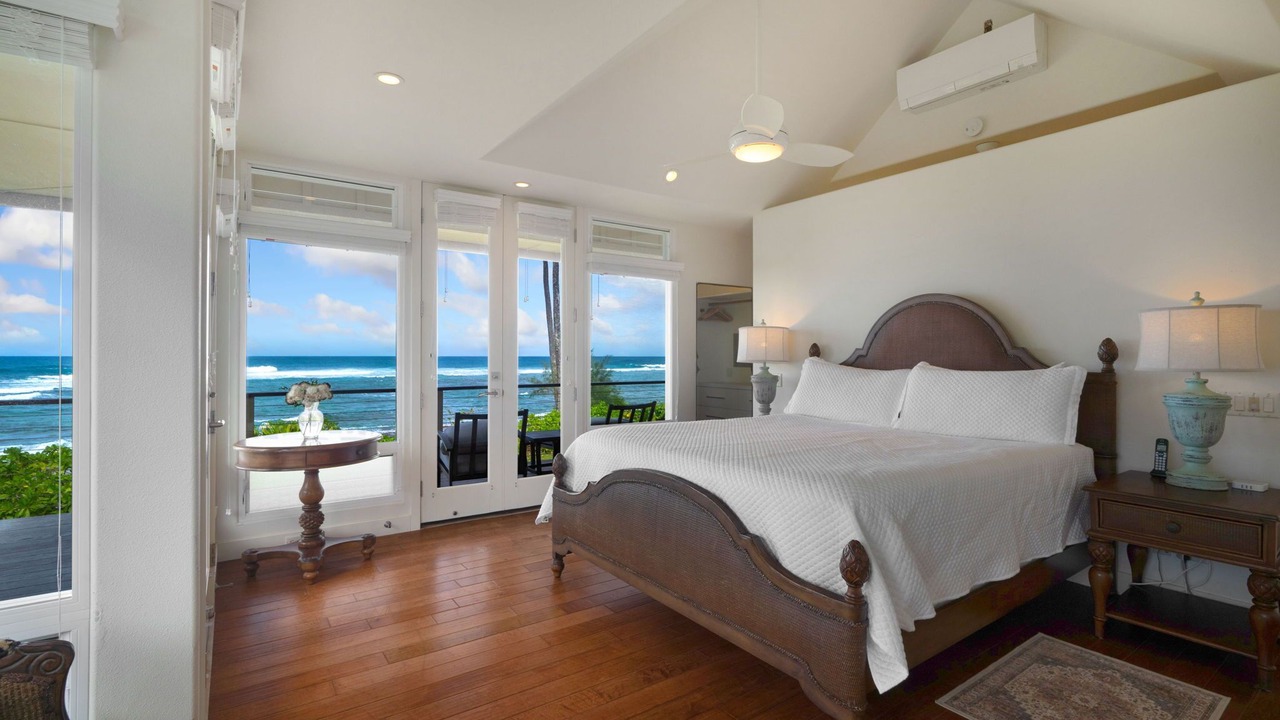 Photo of Bedroom in Wainiha