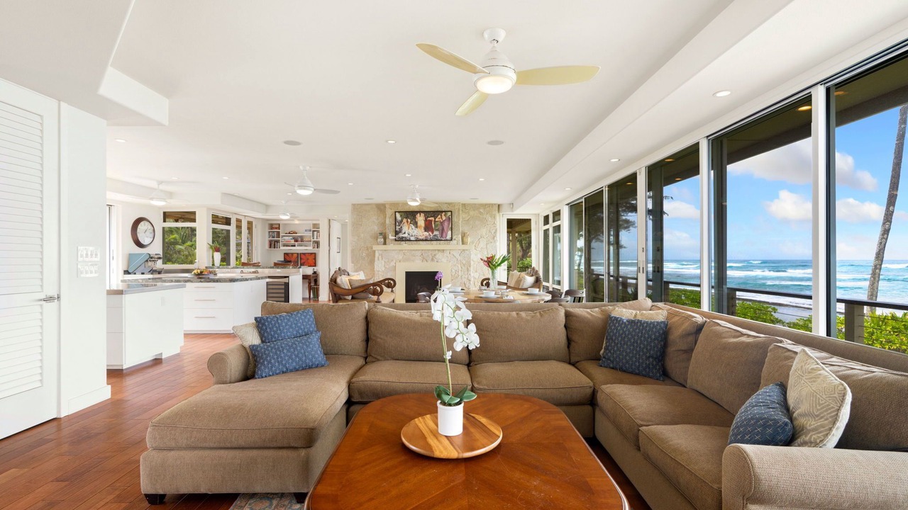Photo of Bedroom in Wainiha