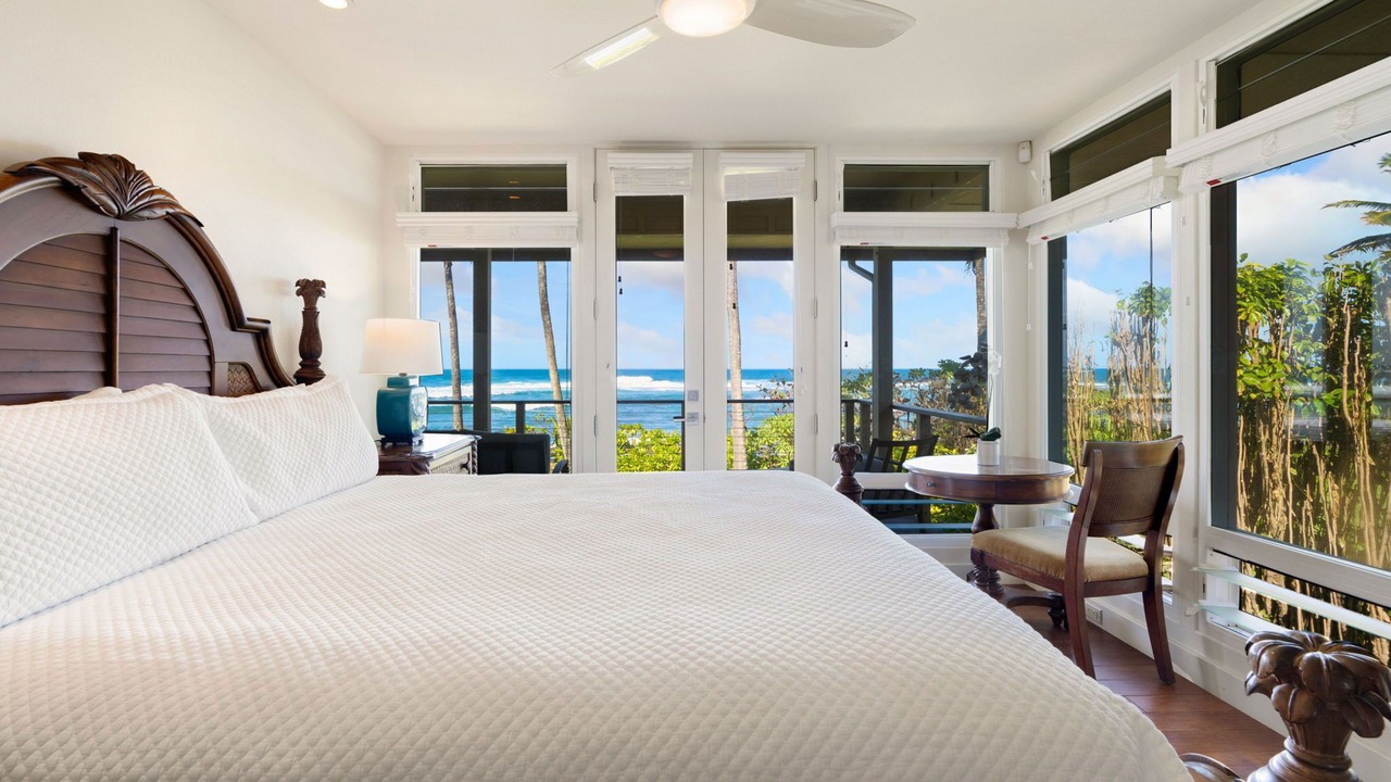 Photo of Bedroom in Wainiha