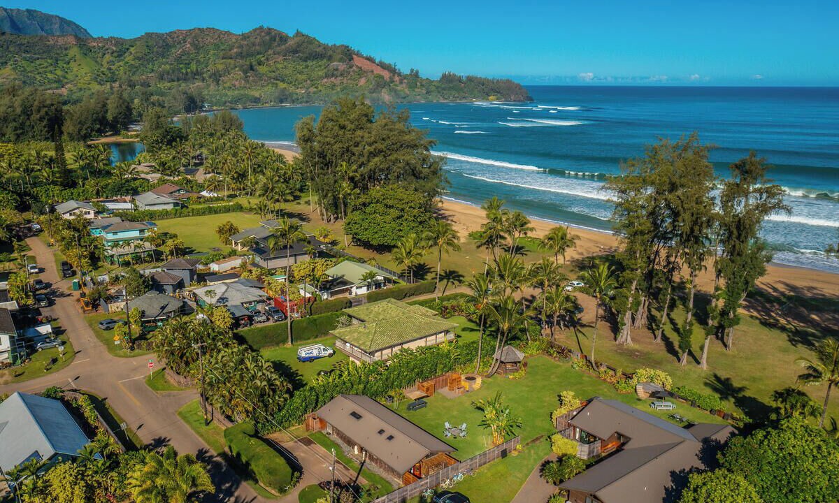 Photo of Others in Hanalei