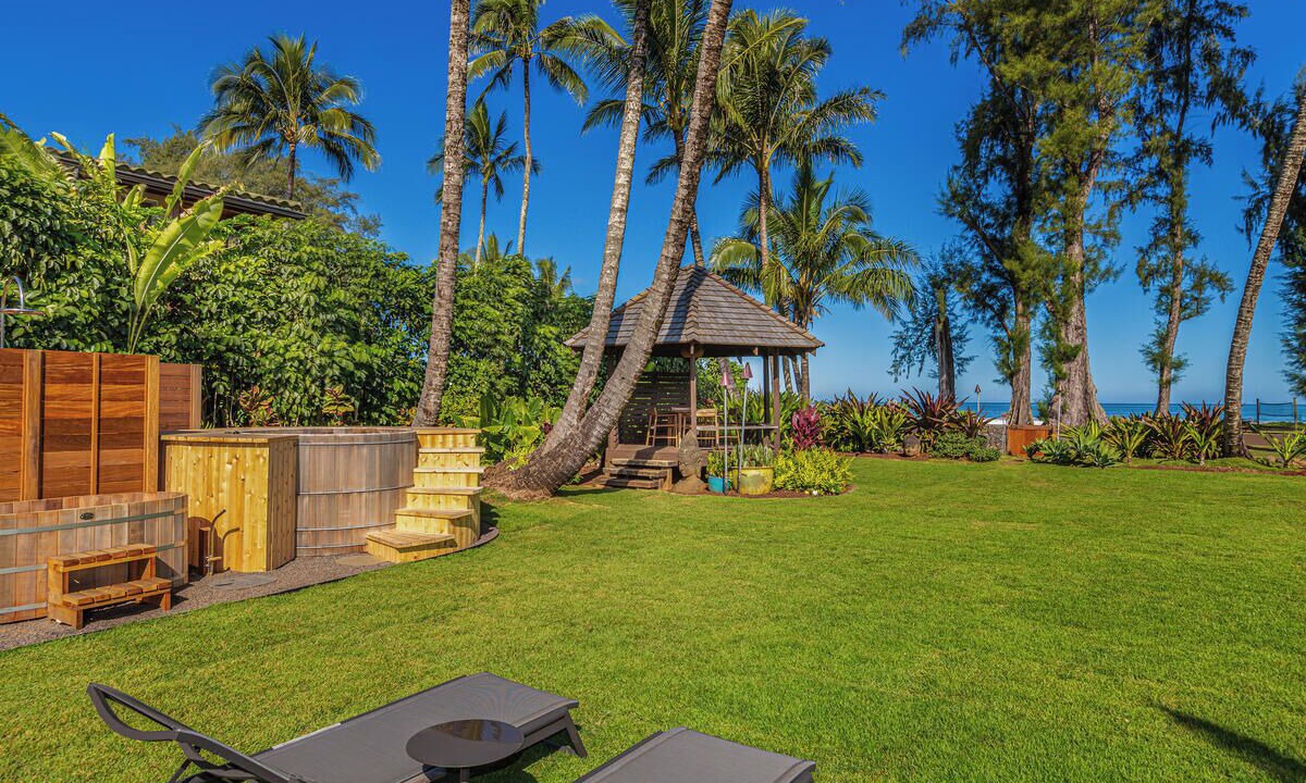 Photo of Others in Hanalei