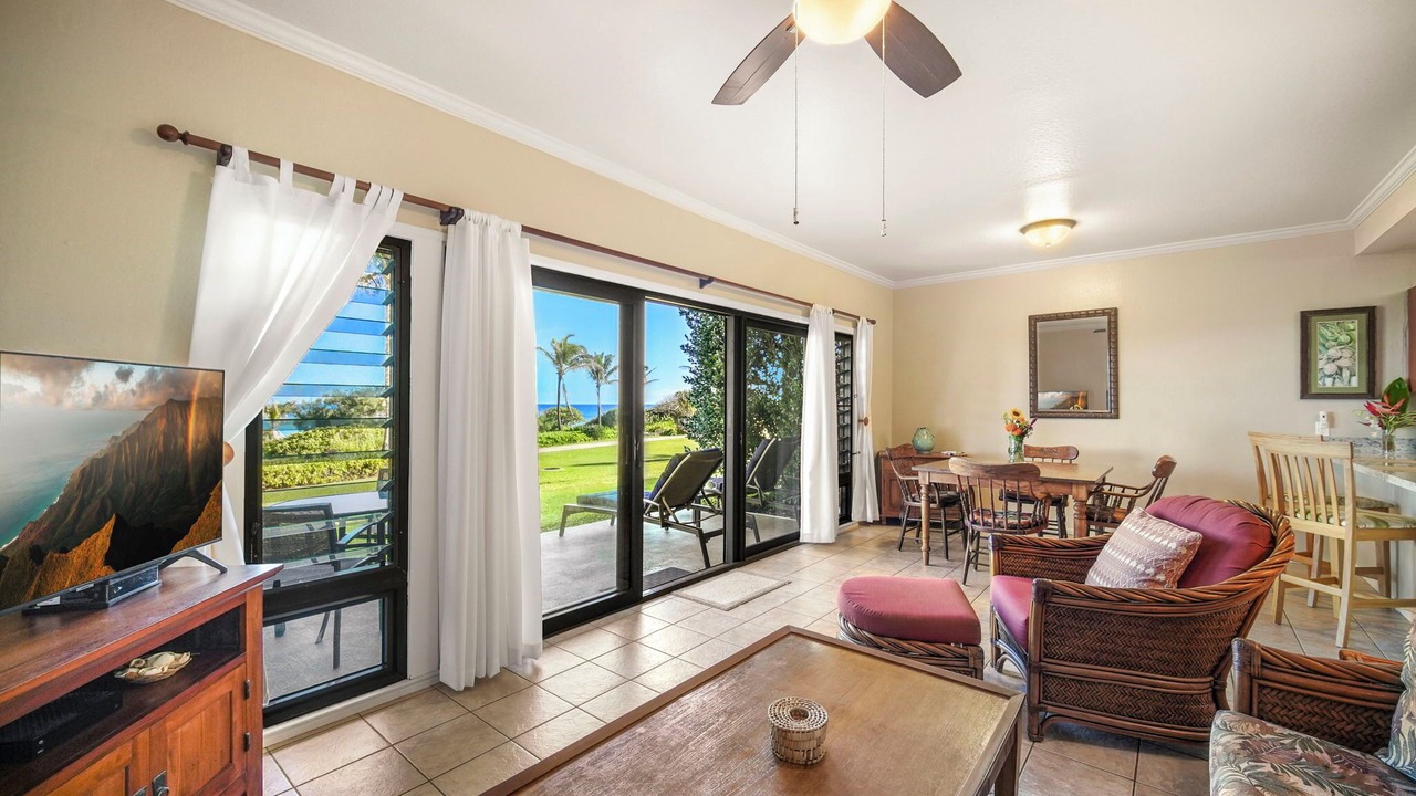 Photo of Livingroom in Lihue