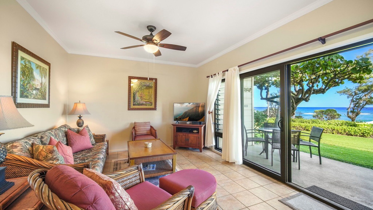 Photo of Livingroom in Lihue