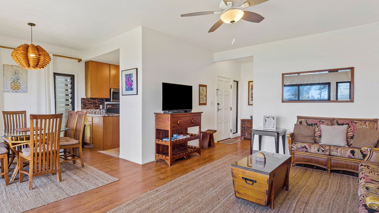 Photo of Livingroom in Lihue