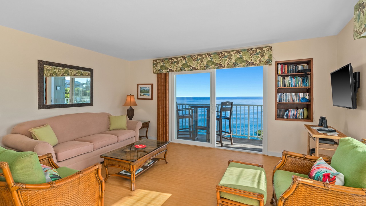 Photo of Livingroom in Princeville