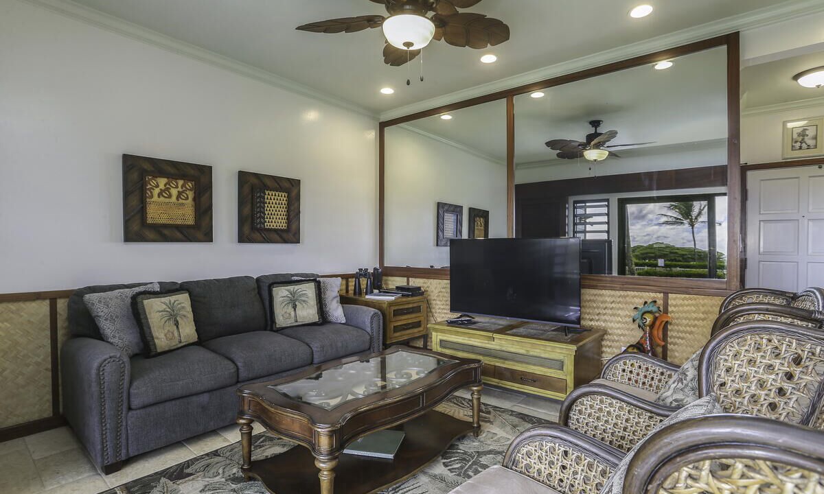 Photo of Livingroom in Lihue