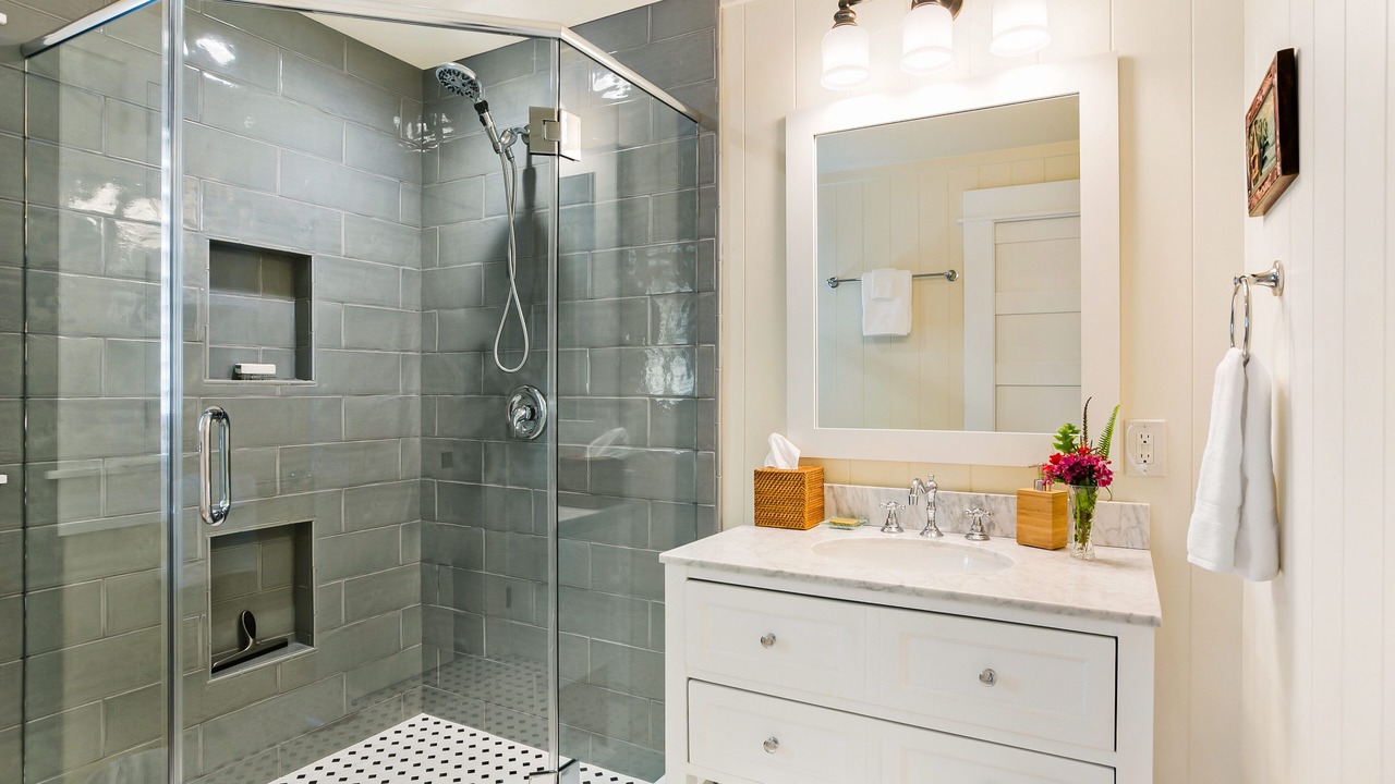 Photo of Bathroom in Poipu