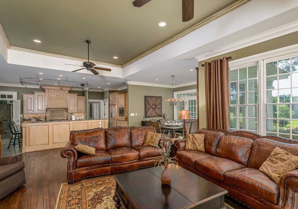 Photo of Livingroom in Eatonton