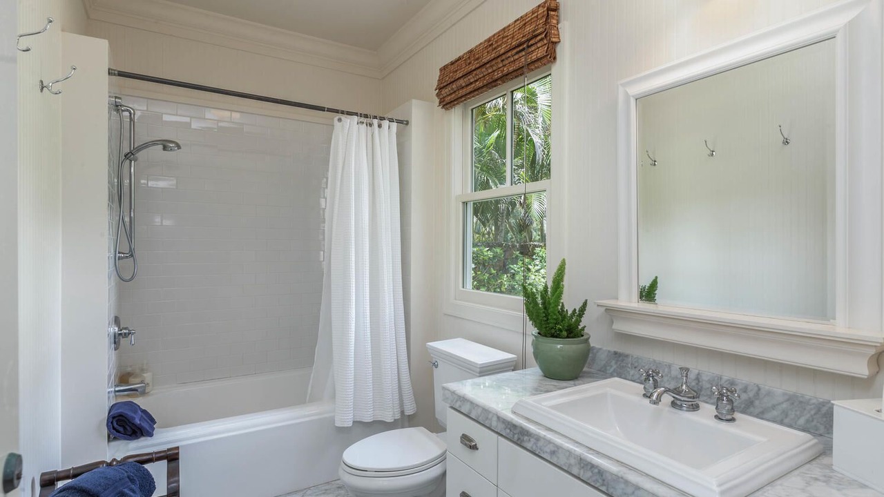 Photo of Bathroom in Anahola