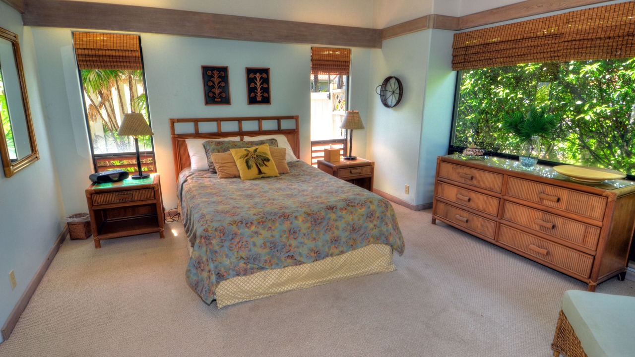 Photo of Bedroom in Poipu