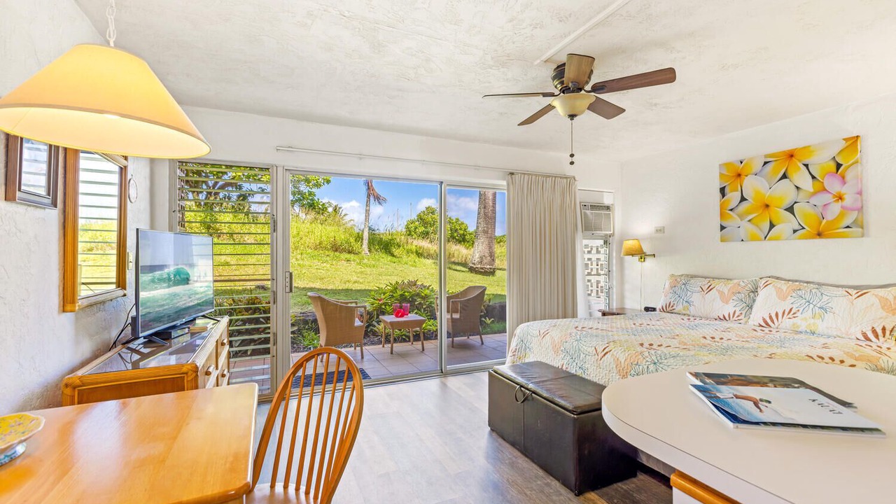 Photo of Bedroom in Poipu