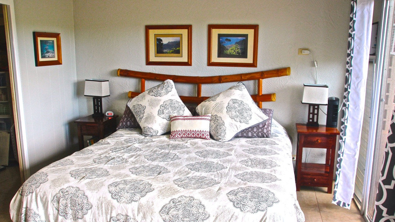 Photo of Bedroom in Poipu