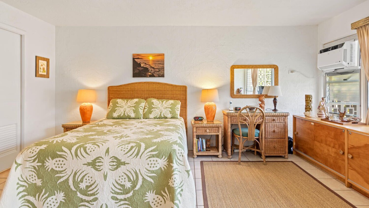 Photo of Bedroom in Poipu