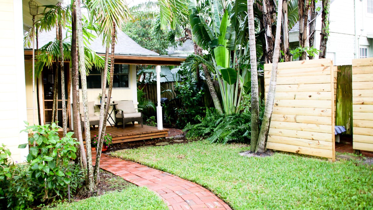 Photo of Outdoor in Parrot Cove