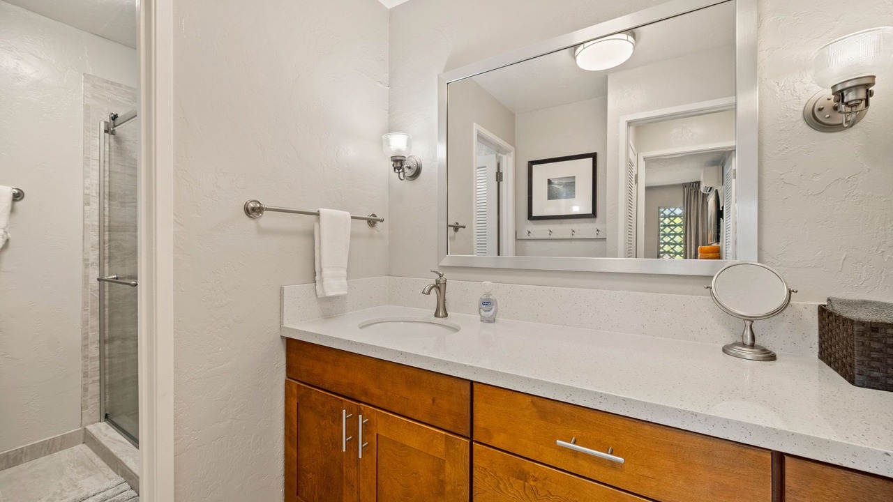 Photo of Bathroom in Wailua