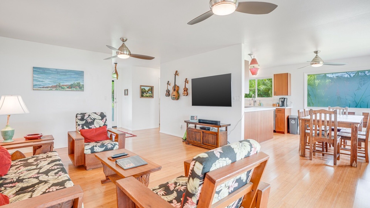 Photo of Livingroom in Anahola