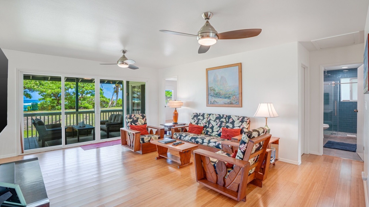 Photo of Livingroom in Anahola