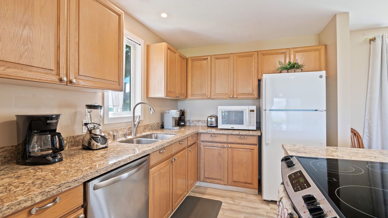 Photo of Kitchen in Kapaa