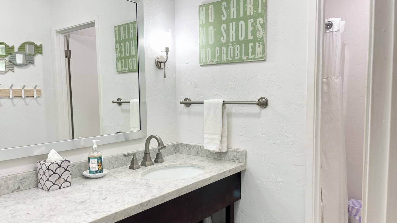 Photo of Bathroom in Wailua