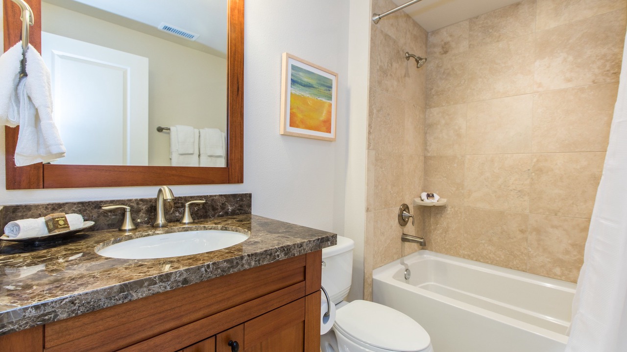 Photo of Bathroom in Poipu