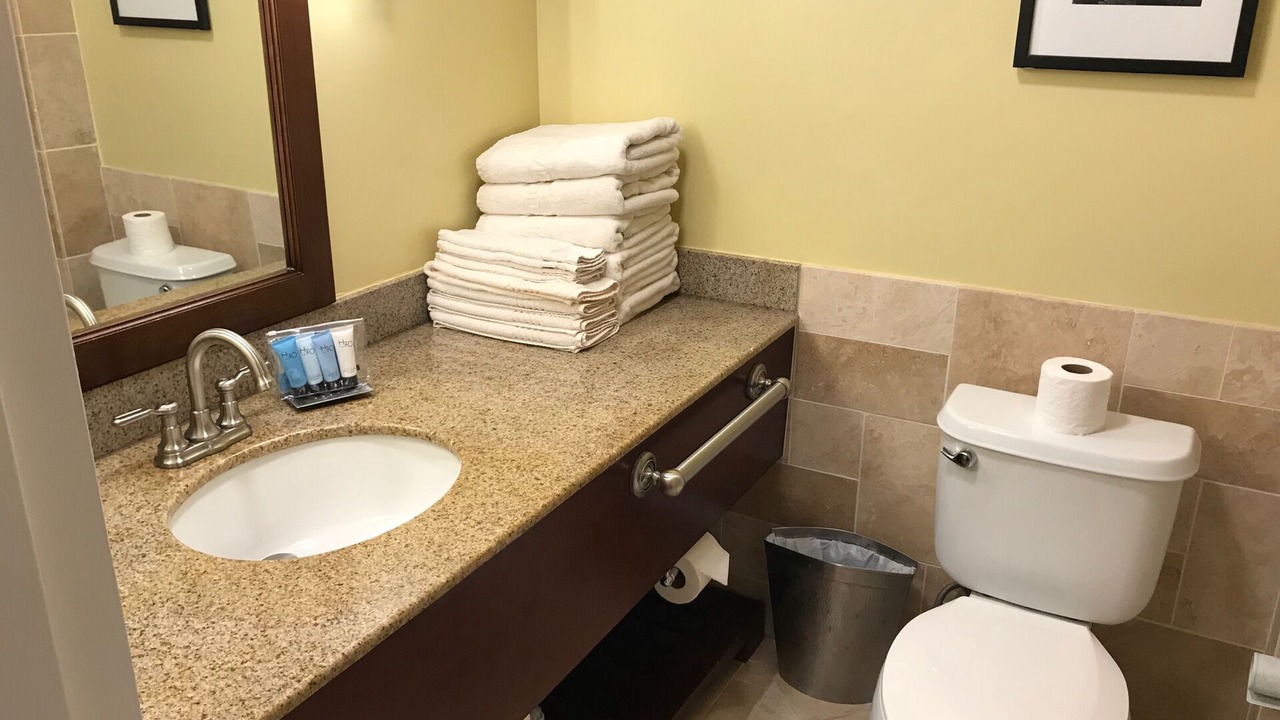 Photo of Bathroom in Hanamaulu