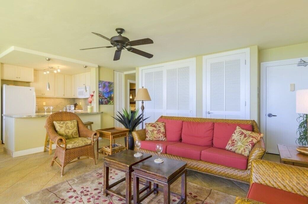 Photo of Livingroom in Poipu