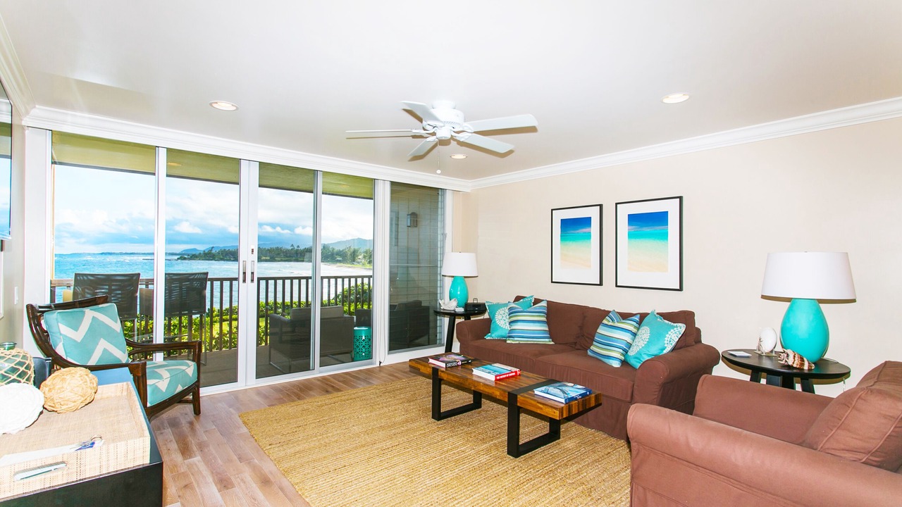 Photo of Livingroom in Wailua House Lots