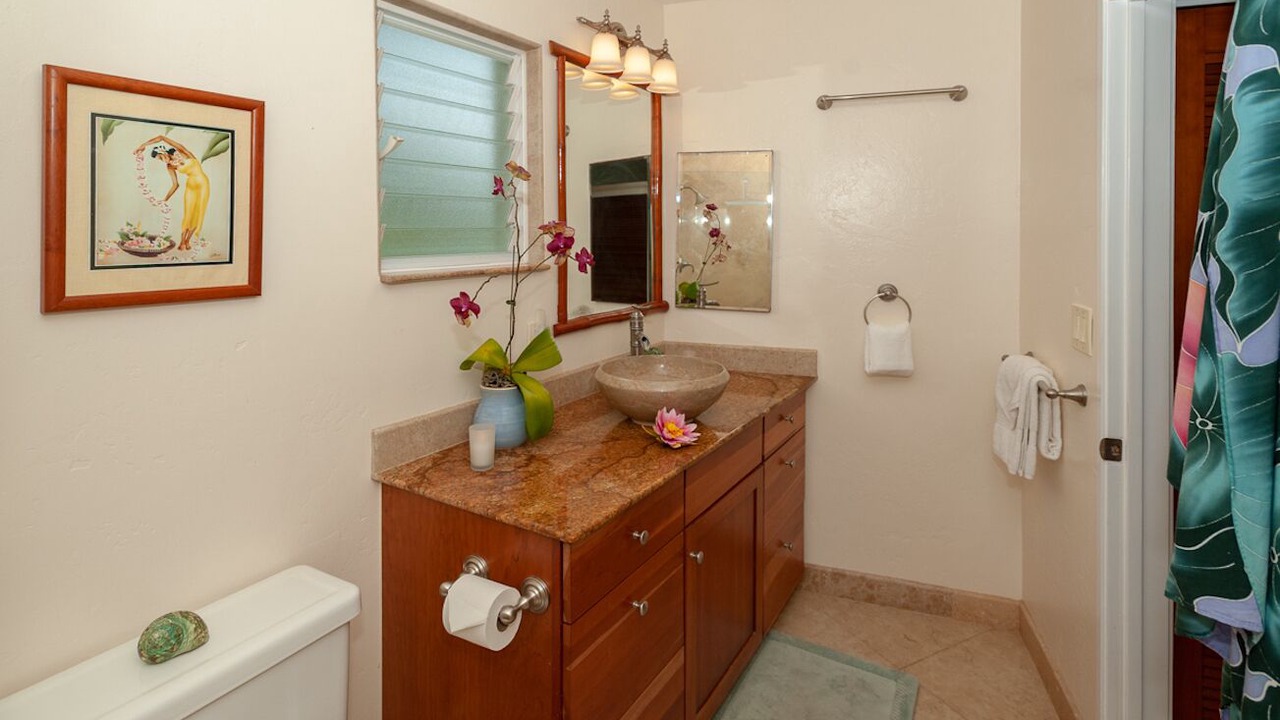 Photo of Bathroom in Princeville