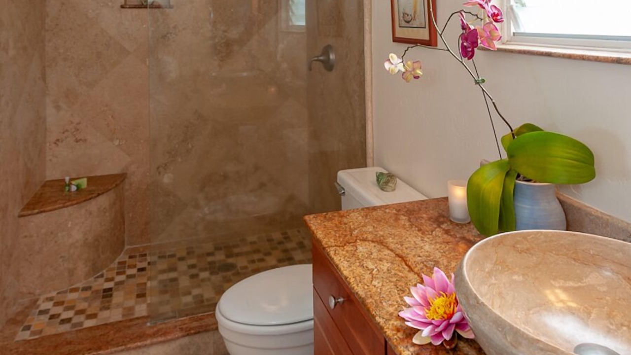 Photo of Bathroom in Princeville