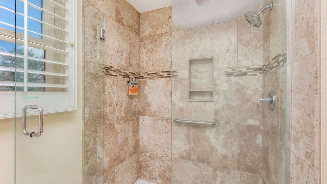 Photo of Bathroom in Kapaa