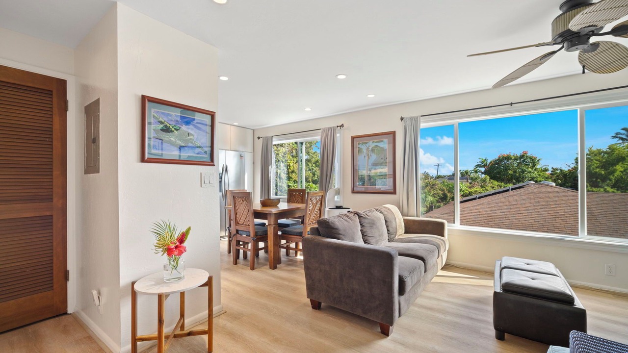Photo of Livingroom in Poipu