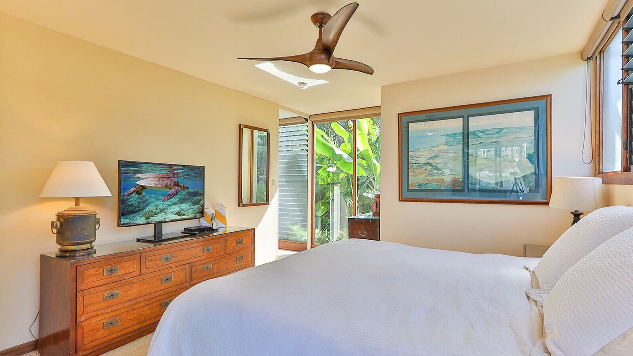 Photo of Bedroom in Napili