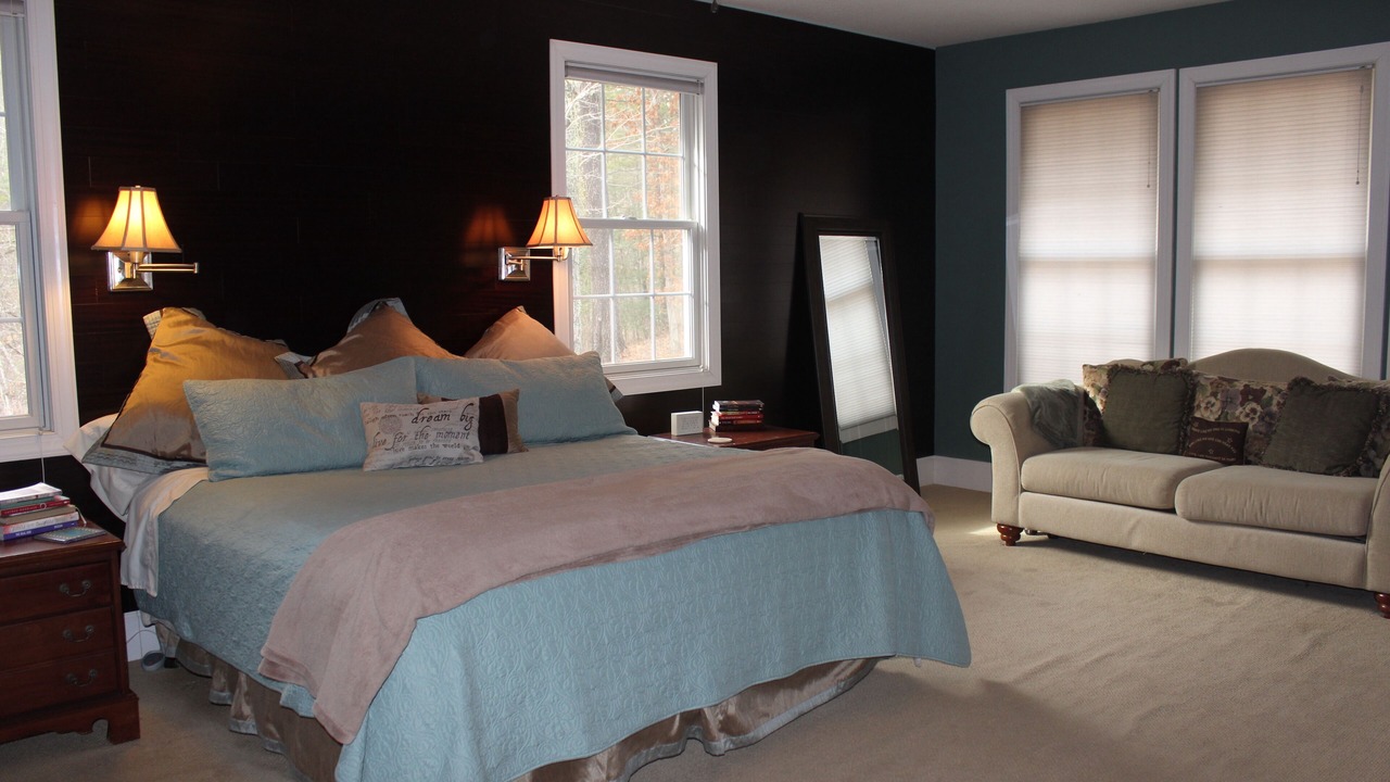Photo of Bedroom in Woodfin