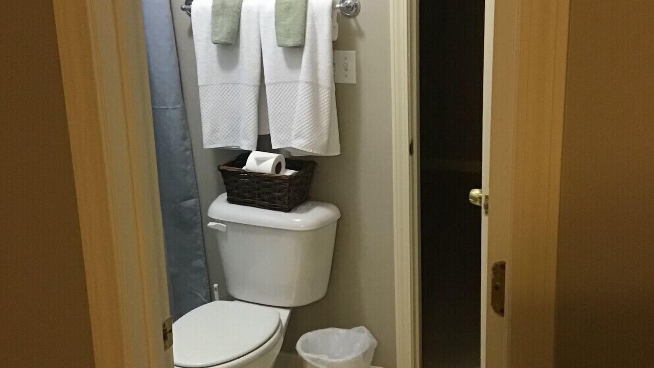 Photo of Bathroom in Eatonton