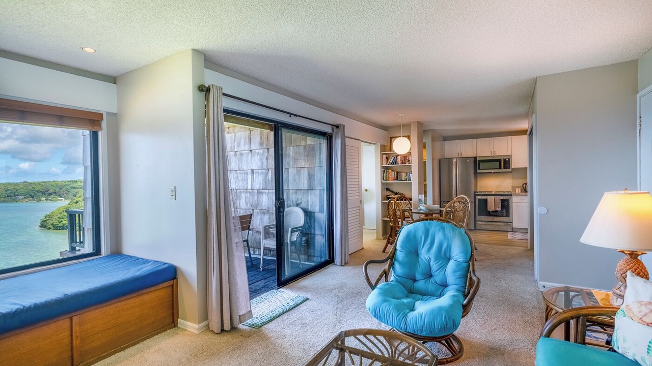 Photo of Livingroom in Princeville