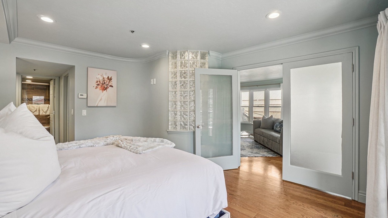Photo of Bedroom in North Park City