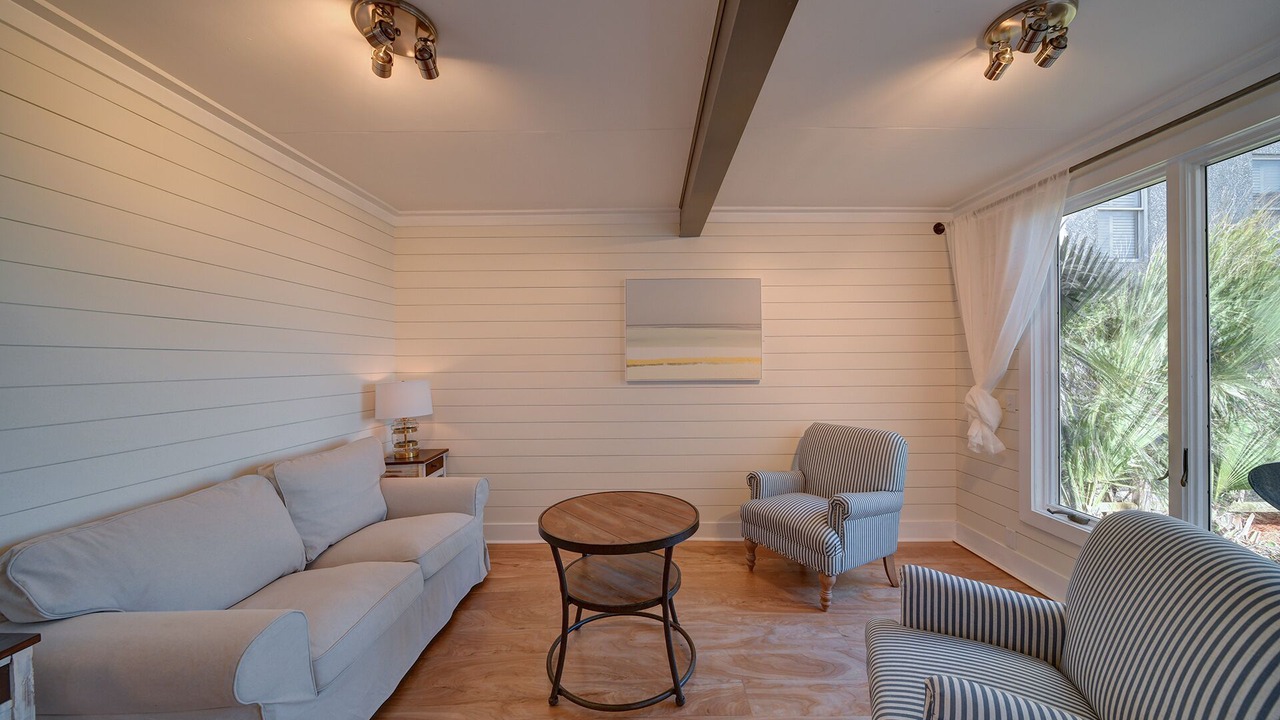 Photo of Bedroom in Saint Simons Island