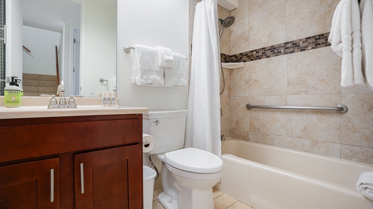 Photo of Bathroom in Princeville