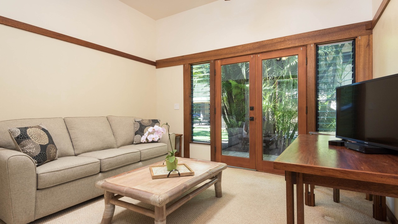 Photo of Livingroom in Kilauea