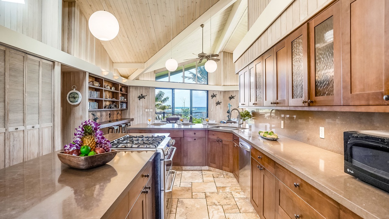 Photo of Kitchen in Anahola