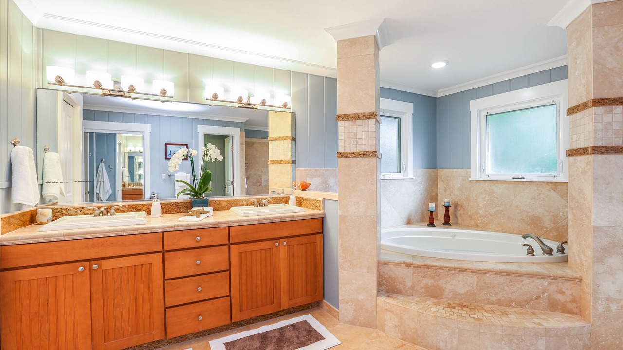 Photo of Bathroom in Princeville