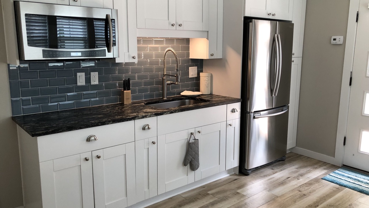 Photo of Kitchen in Sandalwood